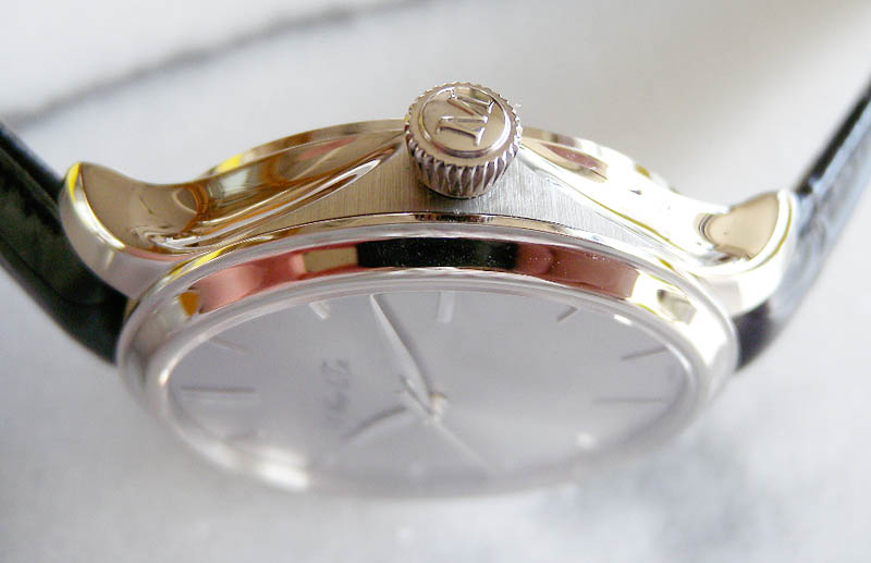 H.Moser & Cie H.[U[ 343.505-012 i[h MONARD