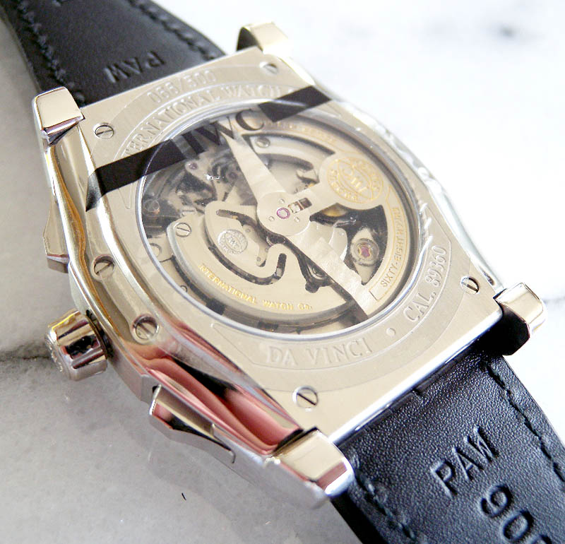 IWC _B` NmOt E500{
IW3764-09 International Watch Co Da Vinci Chronographe