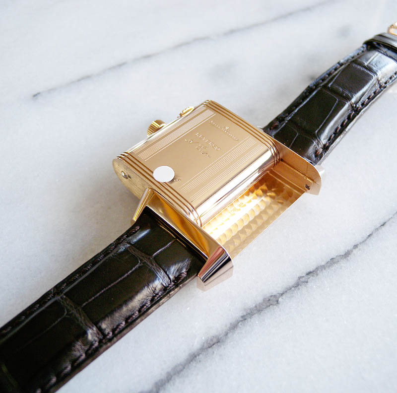 WK[Ng
x\@GNvX@E5{
Q377.24.20
JAEGER-LECOULTRE
Reverso a eclipse