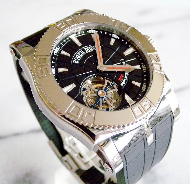 WFfuC VpV[C[W[_Co[gD[r SE48.02.9/0 09.53
ROGER DUBUIS Easy Diver Tourlbillon