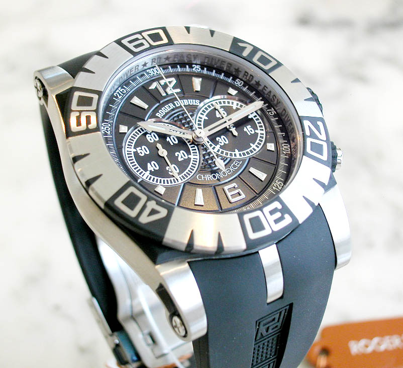 WF@fuC@C[W[_Co[@NmOt@SE46.78.C9.N CPG9.13R ROGER DUBUIS EASYDIVER  CHRONORRAPH