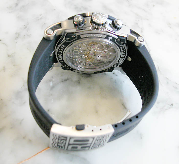 WF@fuC@C[W[_Co[@NmOt@SE46.78.C9.N CPG9.13R ROGER DUBUIS EASYDIVER  CHRONORRAPH